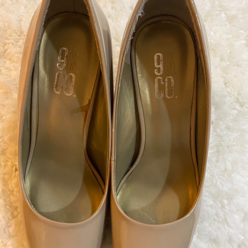 High heel - Picture 4 of 5